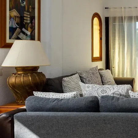 Daire Carabelas 8, Next To The Sea And Amenities