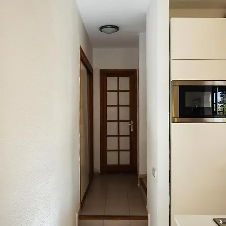 Апартаменты Carabelas 8, Next To The Sea And Amenities